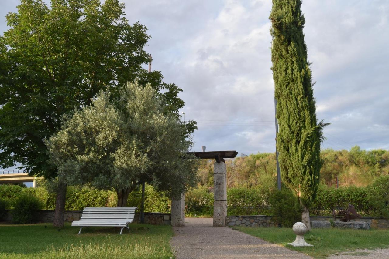 Hotel Las Casitas del Jardín Tudela de Duero Exterior foto